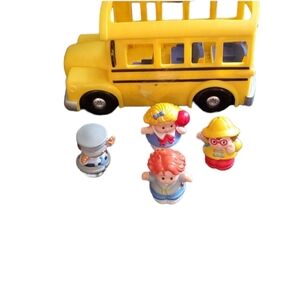 Cocomelon bus with little people school bus driver and kids